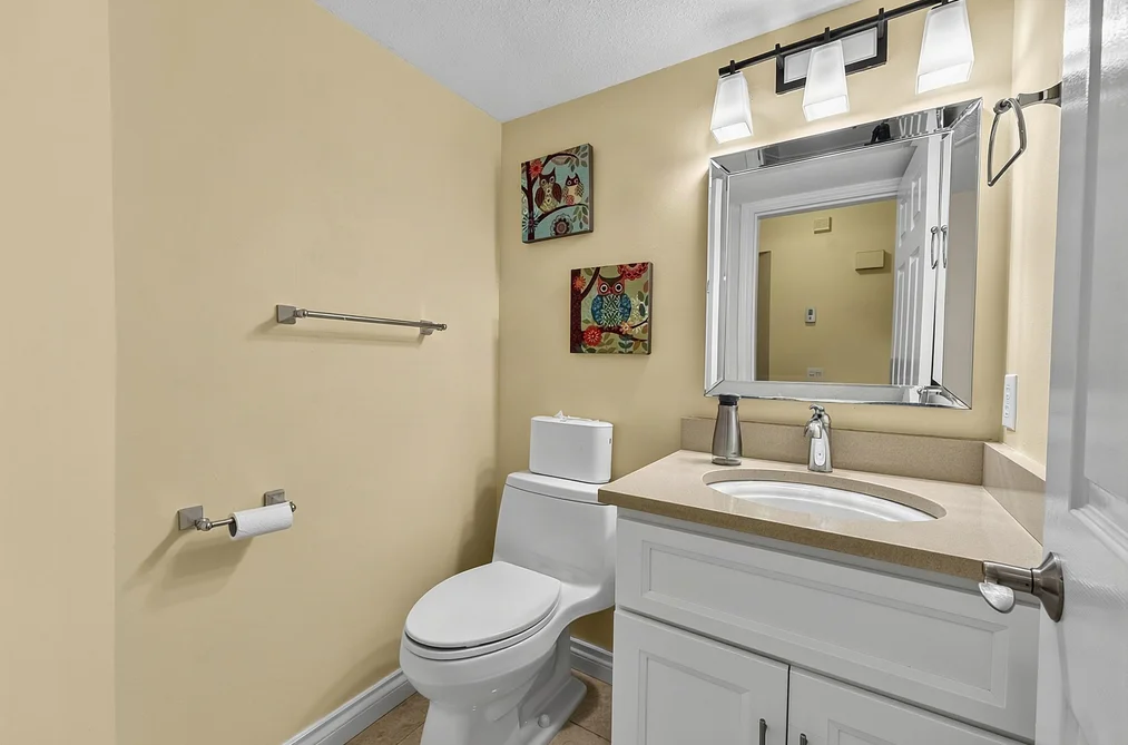 2092 148 Street, Surrey, BC - MLS: R3163194 - Photo 16 2092 148 Street, Surrey, BC - MLS: R3163194 - Photo 16