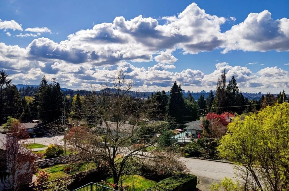 2094 VIEWLYNN DRIVE, North Vancouver BC V7J 2W8, North Vancouver BC — Residential for Sale - Photo 3