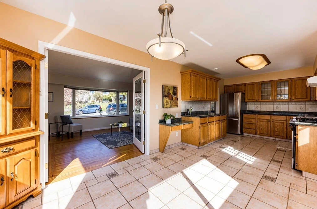 2094 VIEWLYNN DRIVE, North Vancouver BC V7J 2W8, North Vancouver BC — Residential for Sale - Photo 7