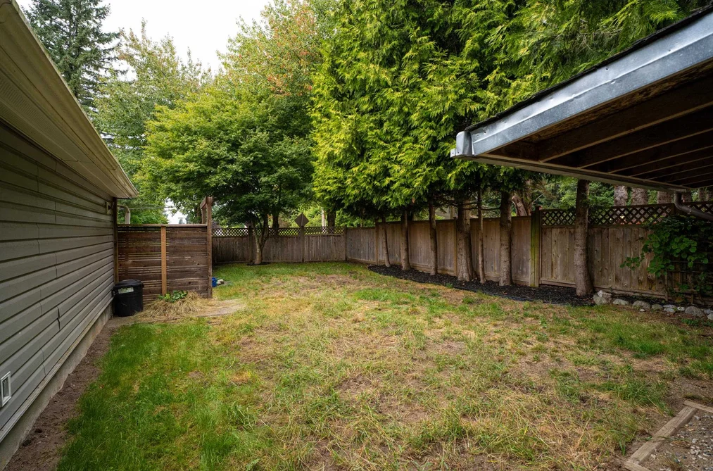 20955 118 Avenue, Maple Ridge, BC - House for Sale - Photo 16 of 28 20955 118 Avenue, Maple Ridge, BC - House for Sale - Photo 16 of 28