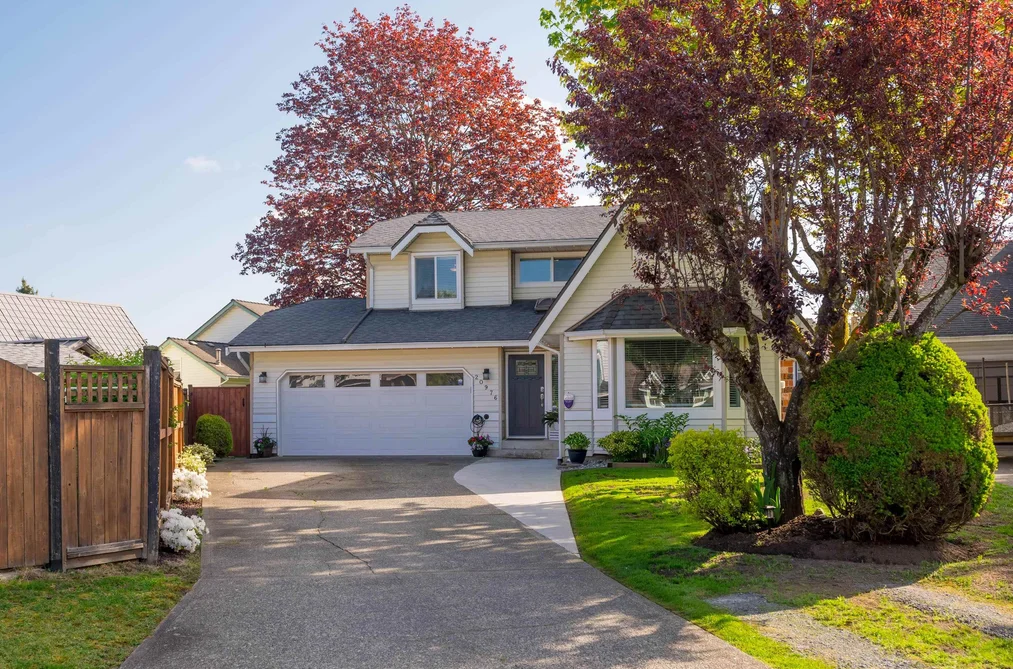 20976 93B PLACE, Langley BC V1M 1S2, Langley BC — Residential for Sale - Photo 2