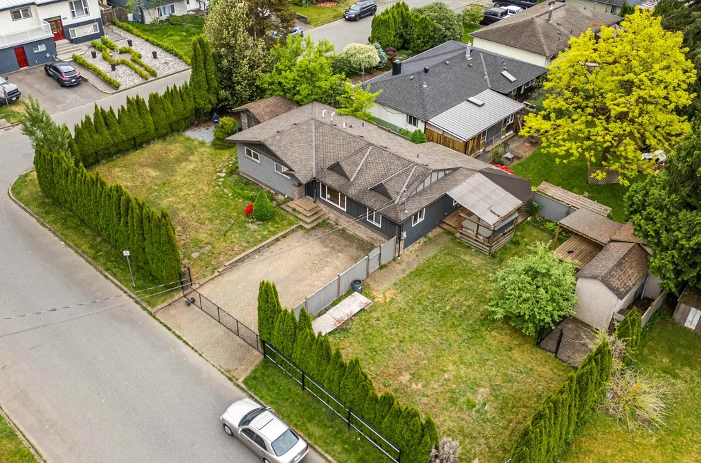20984 118 AVENUE, Maple Ridge BC V2X 2M7, Maple Ridge BC — Residential for Sale - Photo 4