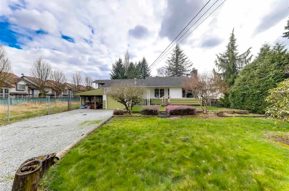 House for sale at 20994 Lougheed Highway Maple Ridge British Columbia - MLS: R3077758