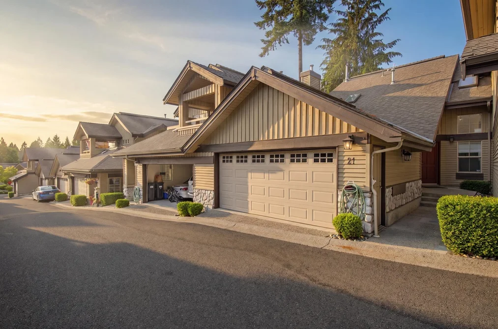 Townhouse for sale at 21 1550 Larkhall Crescent North Vancouver British Columbia - MLS: R3140147