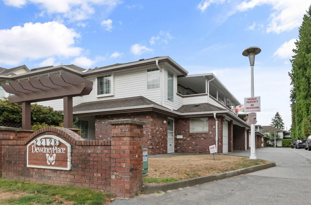 Townhouse for sale at 21 22128 Dewdney Trunk Road Maple Ridge British Columbia - MLS: R3158696
