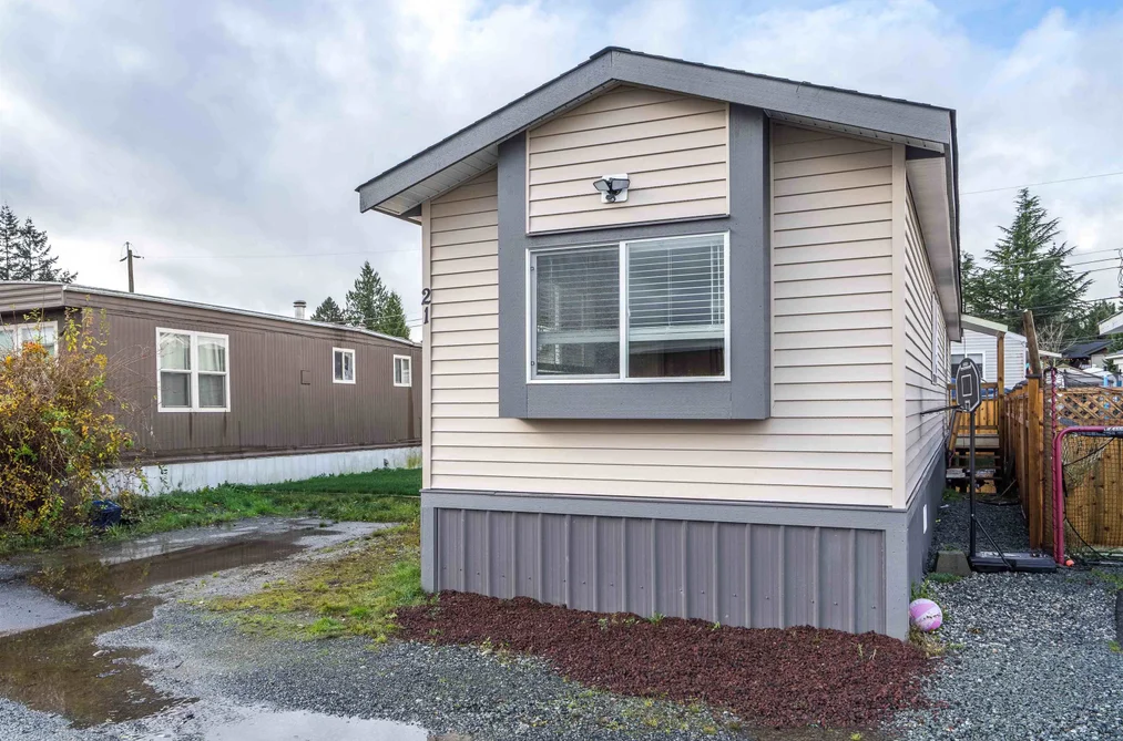 21 26892 FRASER HIGHWAY, Langley BC V4W 3T5, Langley BC — Residential for Sale - Photo 4