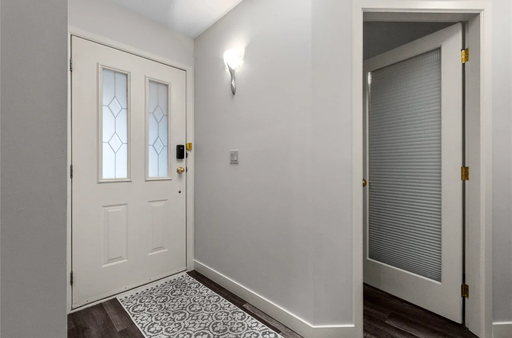 21 32615 MURRAY AVENUE, Abbotsford BC V2T 4T8, Abbotsford BC — Residential for Sale - Photo 2