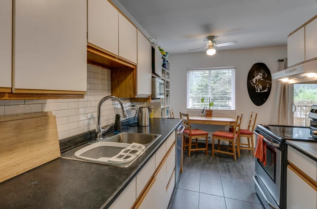 21 38173 WESTWAY AVENUE, Squamish BC V8B 0Y4, Squamish BC — Residential for Sale - Photo 6