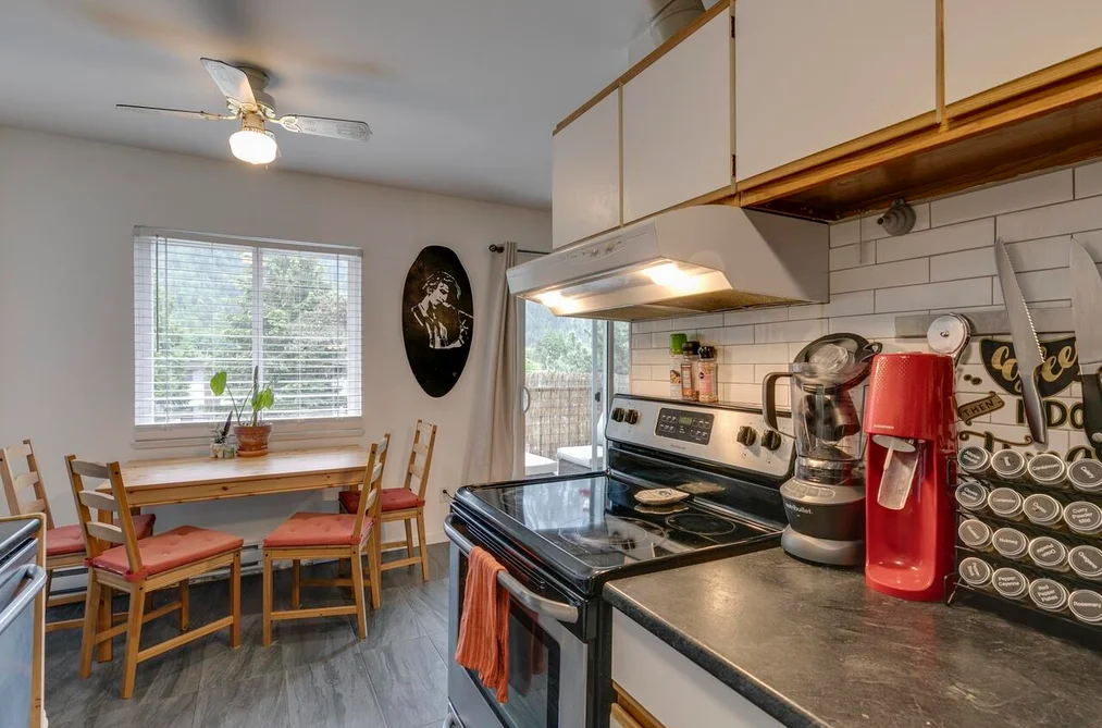 21 38173 WESTWAY AVENUE, Squamish BC V8B 0Y4, Squamish BC — Residential for Sale - Photo 7
