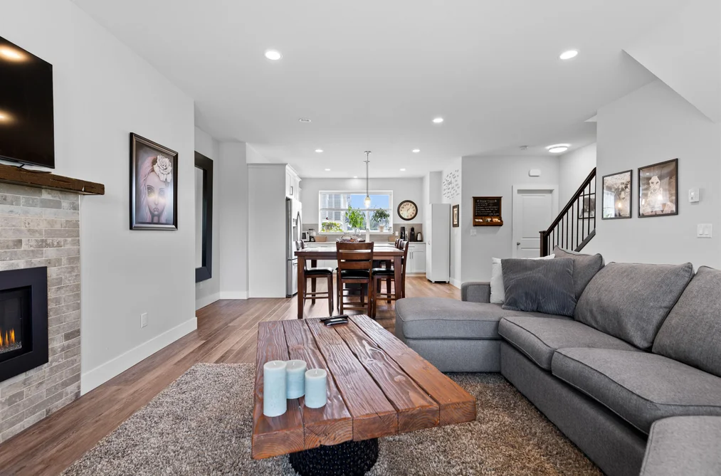 21 4295 OLD CLAYBURN ROAD, Abbotsford BC V3G 2Y3, Abbotsford BC — Residential for Sale — Photo 10 of 36
