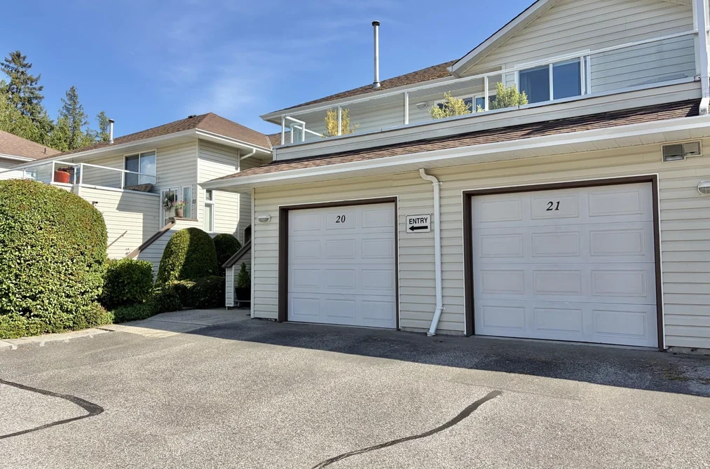 Townhouse for sale at 21 5610 Trail Avenue Sechelt British Columbia - MLS: R3127898