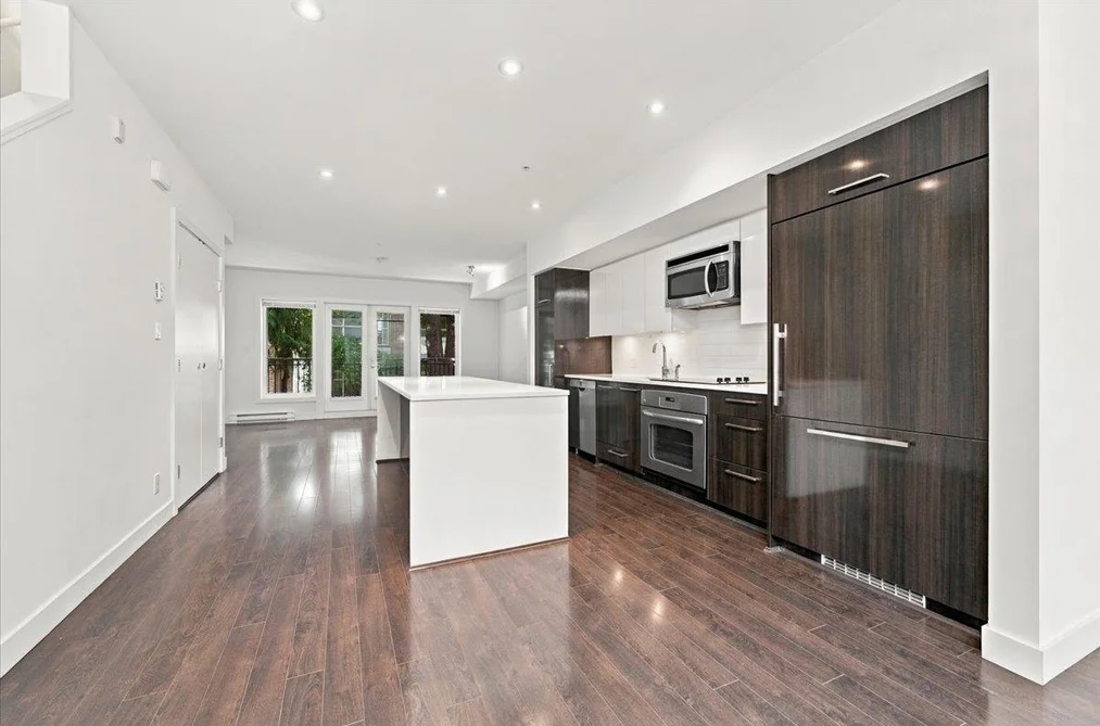 21 - 5655 Chaffey Avenue, Burnaby, BC - MLS: R3178997 - Photo 3 21 - 5655 Chaffey Avenue, Burnaby, BC - MLS: R3178997 - Photo 3