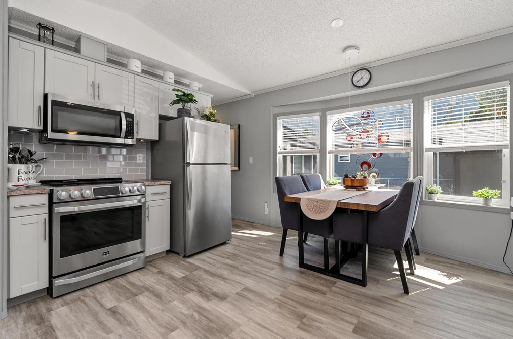 21 59060 LOUGHEED HIGHWAY, Agassiz BC V0X 1L3, Agassiz BC — Residential for Sale - Photo 6