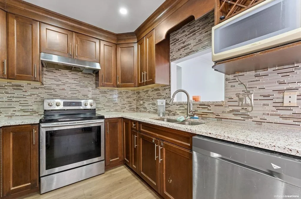 21 7140 132 STREET, Surrey BC V3W 1J5, Surrey BC — Residential for Sale - Photo 2