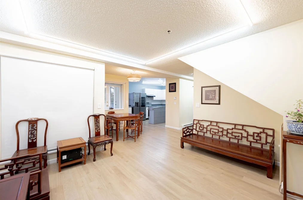 21 7345 SANDBORNE AVENUE, Burnaby BC V3N 4W6, Burnaby BC — Residential for Sale - Photo 5