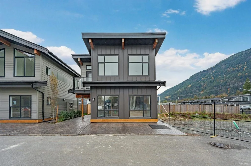 House for sale at 21 798 Hot Springs Road Harrison Hot Springs British Columbia - MLS: R3085568