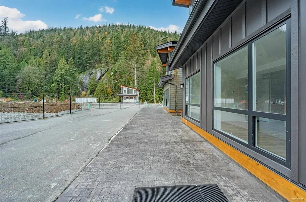 21 798 HOT SPRINGS ROAD, Harrison Hot Springs BC V0M 1K0, Harrison Hot Springs BC — Residential for Sale - Photo 3