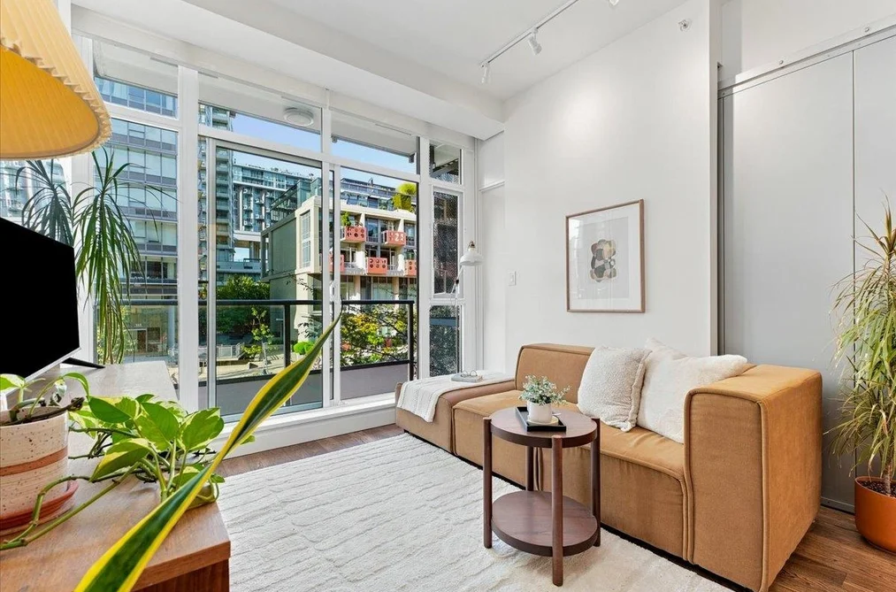 Condo for sale at 210 108 E 1st Avenue Vancouver British Columbia - MLS: R3163385
