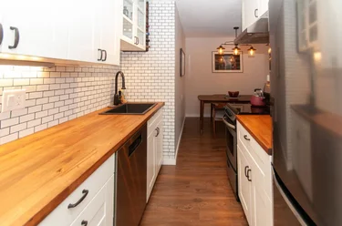 120 E 4th Unit 210, North Vancouver, BC - MLS: R3175905