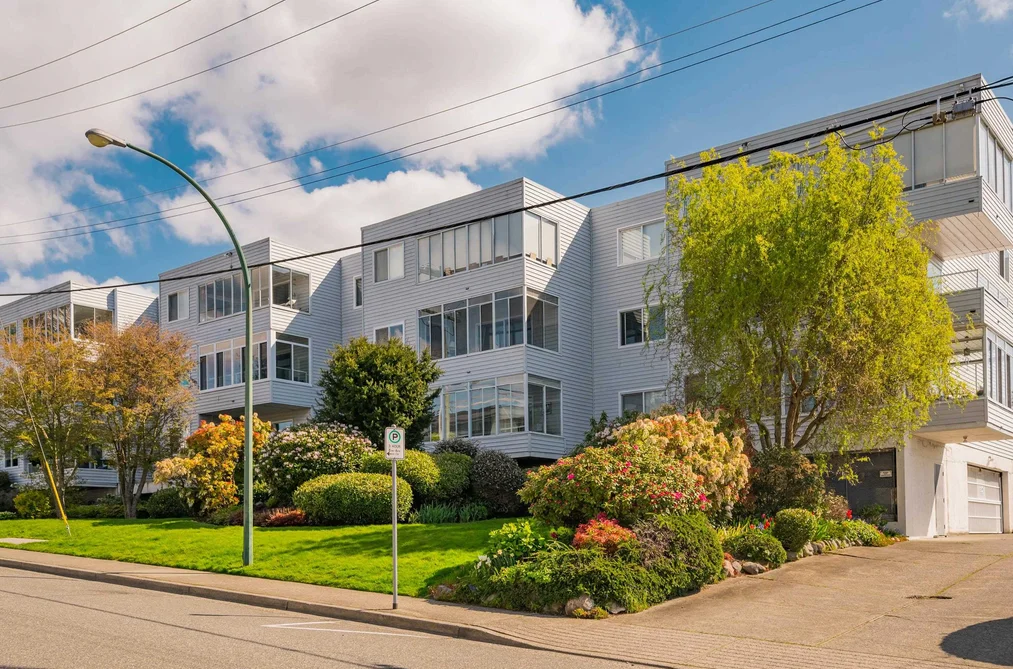 210 1354 WINTER STREET, White Rock BC V4B 3Y1, White Rock BC — Residential for Sale - Photo 3