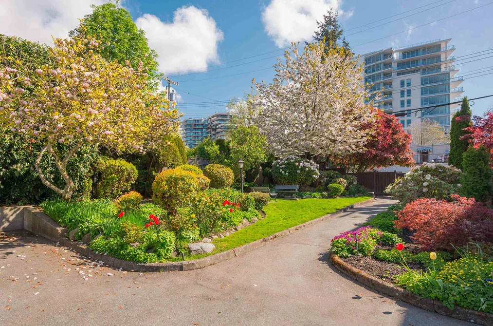 210 1354 WINTER STREET, White Rock BC V4B 3Y1, White Rock BC — Residential for Sale - Photo 4