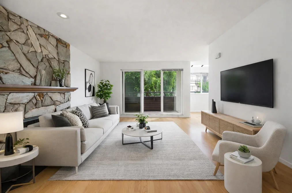 Condo for sale at 210 1420 8th Avenue Vancouver British Columbia - MLS: R3141196