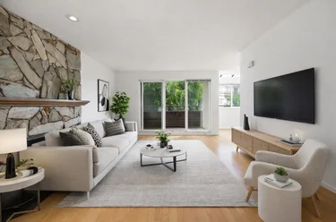1420 E 8th Ave Unit 210, Vancouver, BC - MLS: R3141196