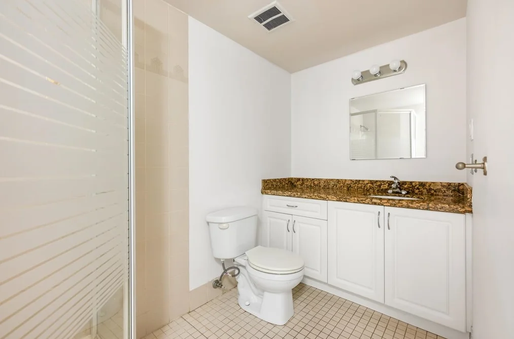 210 1420 8TH AVENUE, Vancouver BC V5N 1T4, Vancouver BC — Residential for Sale — Photo 16 of 26