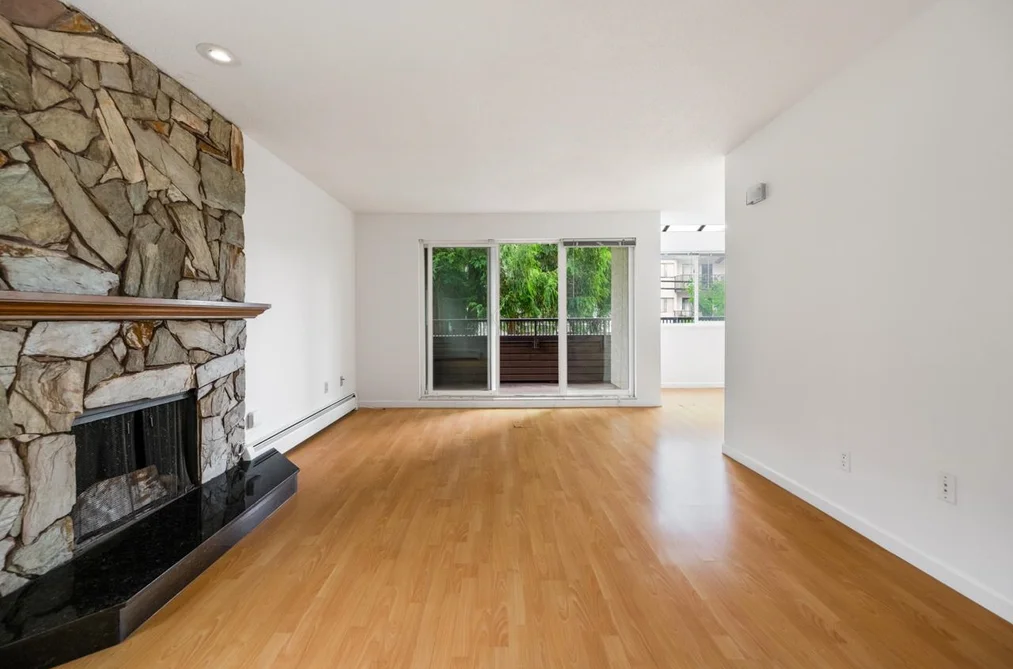 210 1420 8TH AVENUE, Vancouver BC V5N 1T4, Vancouver BC — Residential for Sale - Photo 2