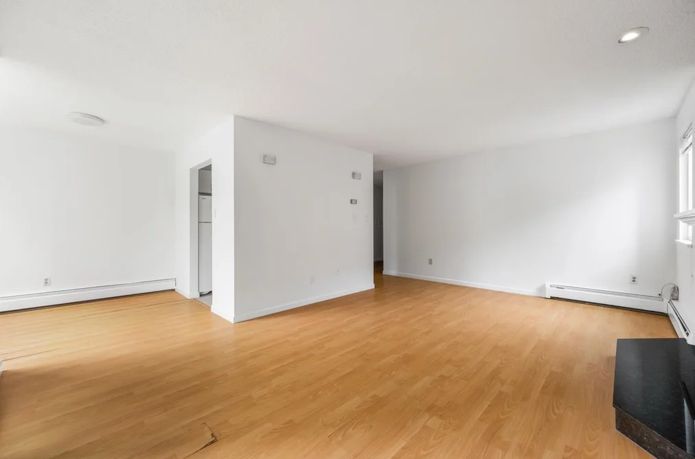 210 1420 8TH AVENUE, Vancouver BC V5N 1T4, Vancouver BC — Residential for Sale — Photo 6 of 26
