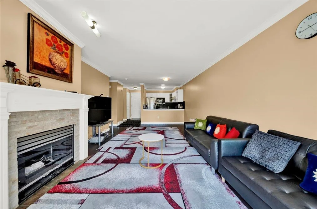 Condo for sale at 210 15130 108 Avenue Surrey British Columbia - MLS: R3140254