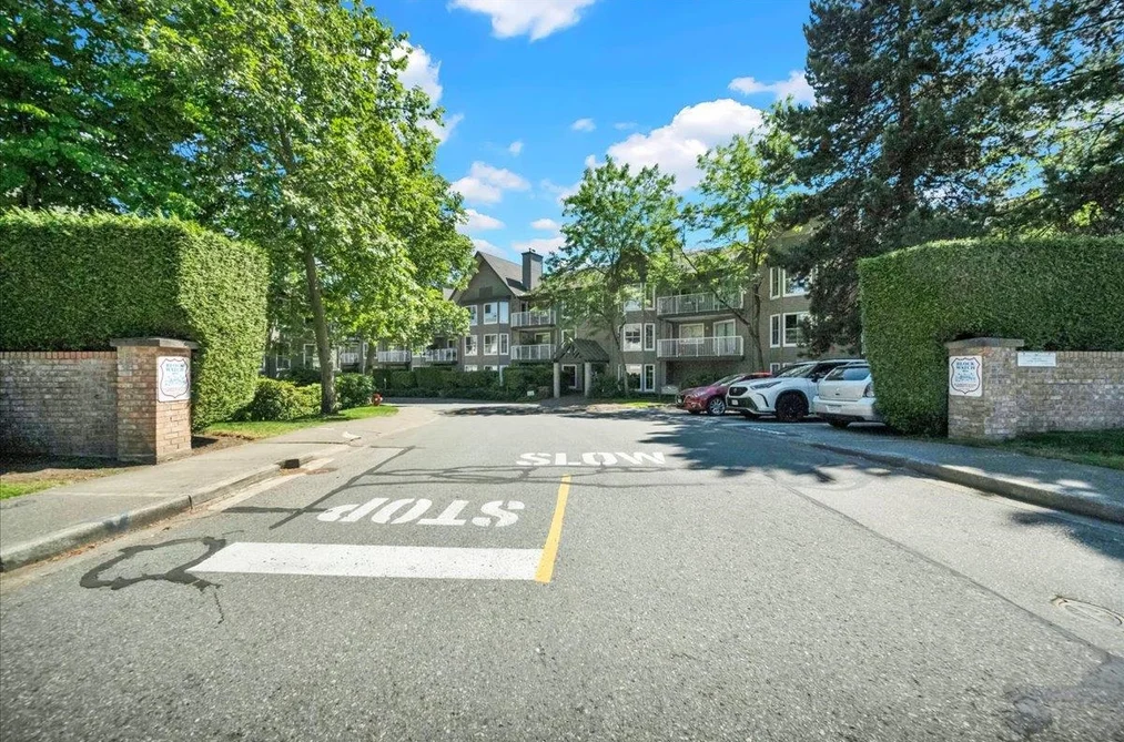 210 15130 108 AVENUE, Surrey BC V3R 0T8, Surrey BC — Residential for Sale — Photo 27 of 35