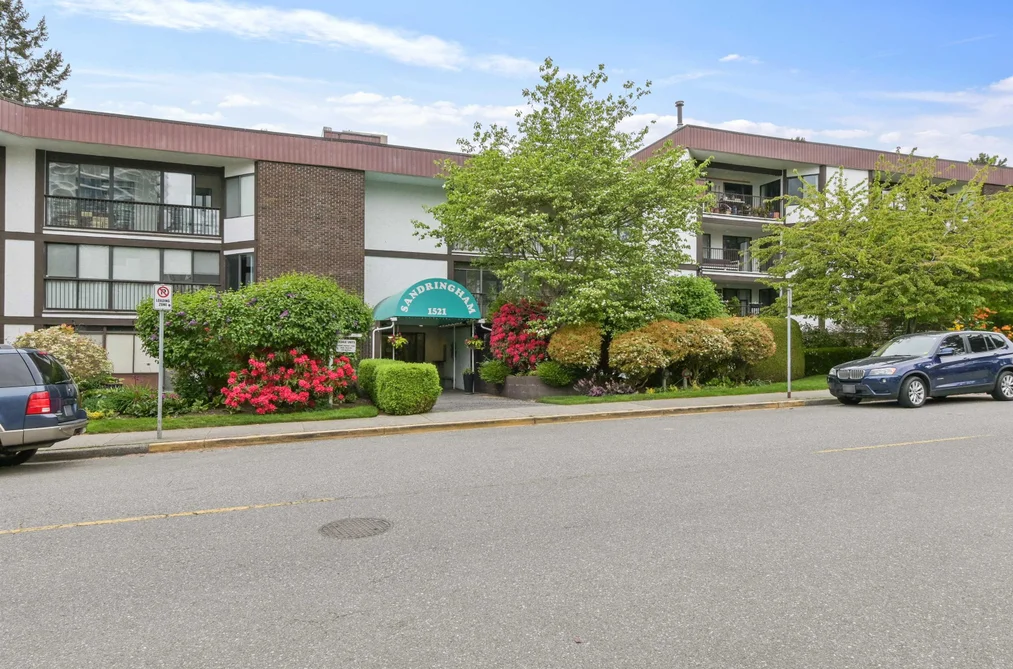 210 1521 BLACKWOOD STREET, White Rock BC V4B 3V6, White Rock BC — Residential for Sale - Photo 2