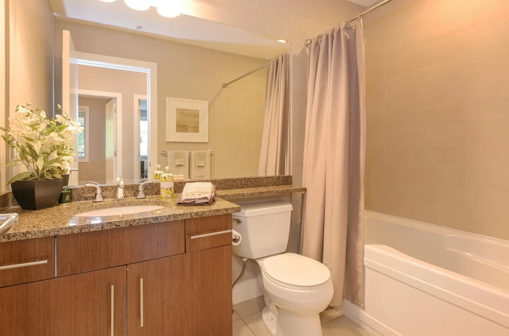 210 16477 64 AVENUE, Surrey BC V3S 6V7, Surrey BC — Residential for Sale — Photo 18 of 26