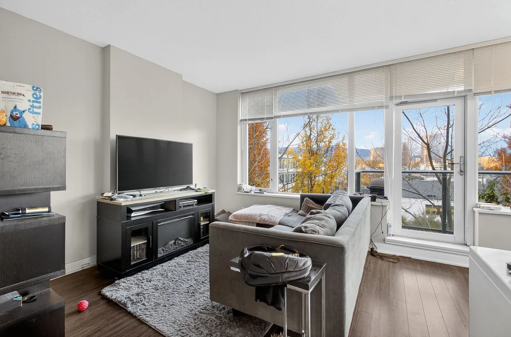210 1777 W 7TH AVENUE, Vancouver BC V6J 0E5, Vancouver BC — Residential for Sale - Photo 3