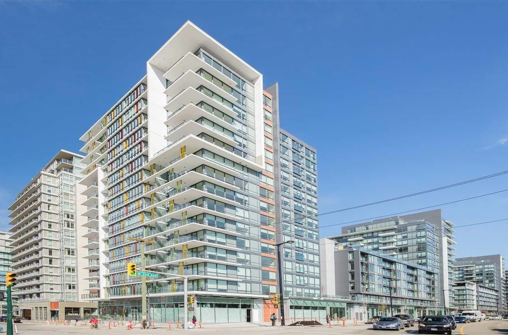 Condo for sale at 210 1788 Columbia Street Burnaby British Columbia - MLS: R3146616