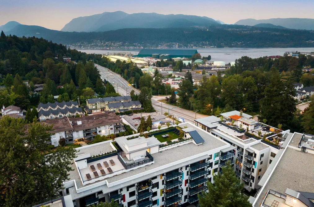 Condo for sale at 210 2015 St. Johns Street Port Moody British Columbia - MLS: R3131326