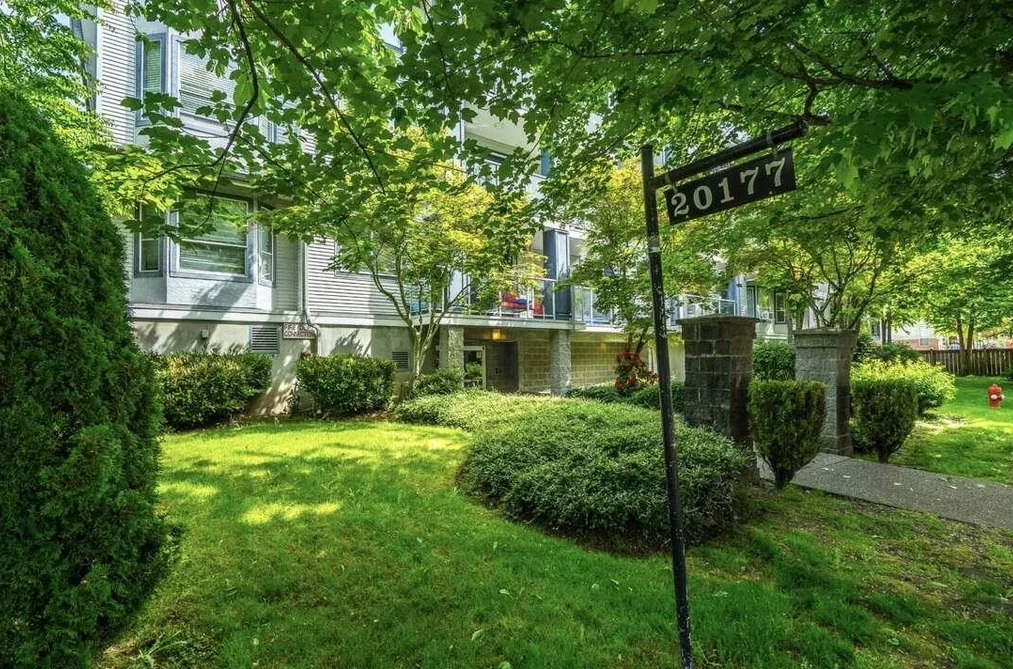 210 20177 54A AVENUE, Langley BC V3A 3W6, Langley BC — Residential for Sale - Photo 3