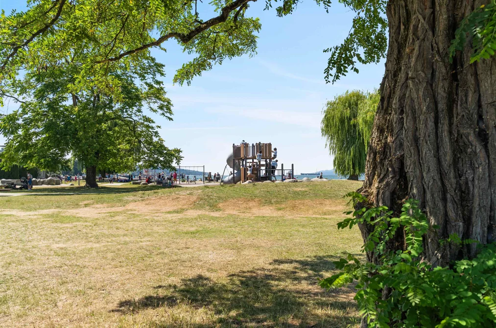 210 2234 W 1ST AVENUE, Vancouver, BC — Residential for Sale — Photo 27 of 30