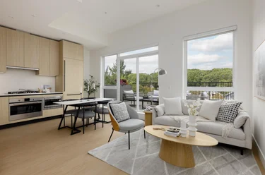 2235 E Broadway Unit 210, Vancouver, BC - MLS: R3162997