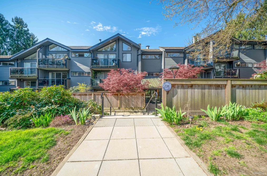 Condo for sale at 210 230 Mowat Street New Westminster British Columbia - MLS: R3157256