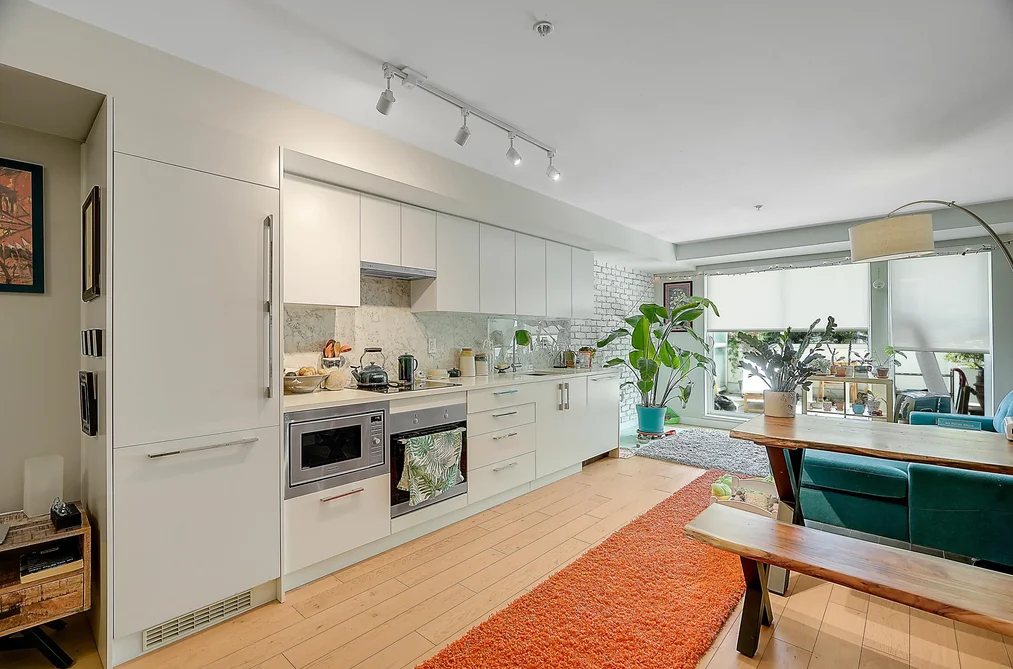 210 2508 FRASER STREET, Vancouver BC V5T 3V4, Vancouver BC — Residential for Sale - Photo 2