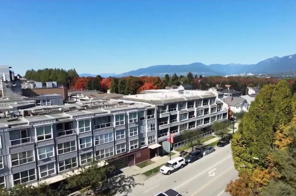 Condo for sale at 210 2891 E Hastings Street Vancouver British Columbia - MLS: R3168727