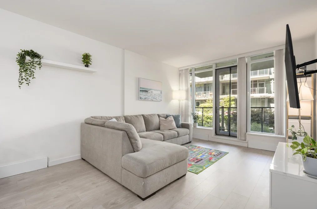 210 3168 RIVERWALK AVENUE, Vancouver BC V5S 0B8, Vancouver BC — Residential for Sale — Photo 4 of 40