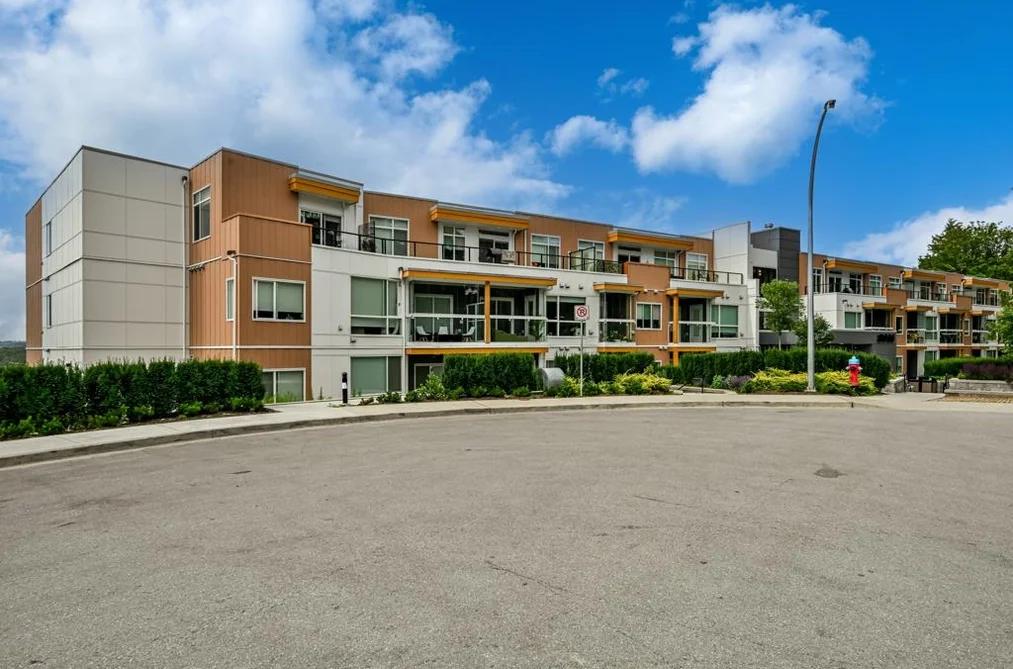 Condo for sale at 210 31900 Raven Avenue Mission British Columbia - MLS: R3140572
