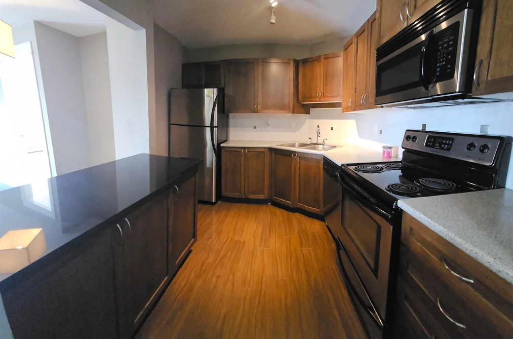 Condo for sale at 210 32725 George Ferguson Way Abbotsford British Columbia - MLS: R3113060