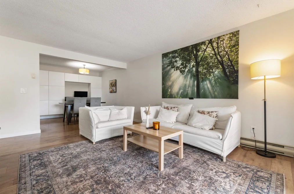 Condo for sale at 210 45900 Lewis Avenue Chilliwack British Columbia - MLS: R3132606