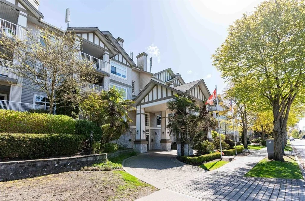 Condo for sale at 210 4770 52a Street Delta British Columbia - MLS: R3147877
