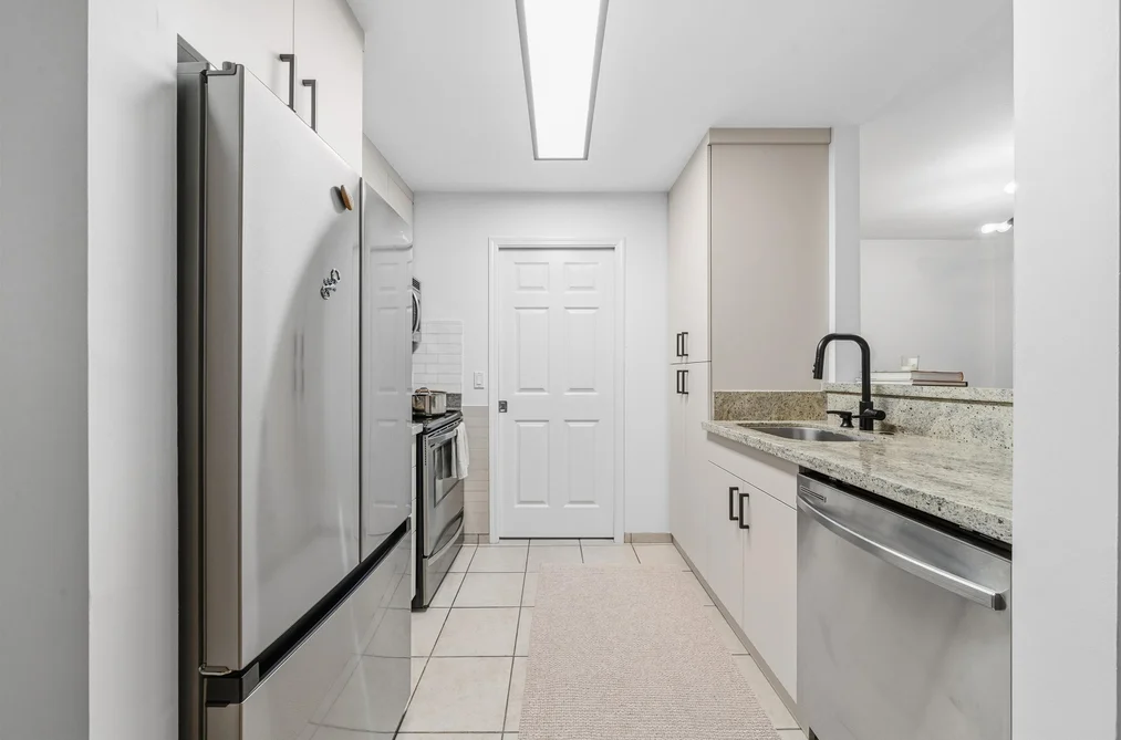 210 5281 OAKMOUNT CRESCENT, Burnaby BC V5H 4S7, Burnaby BC — Residential for Sale — Photo 11 of 22