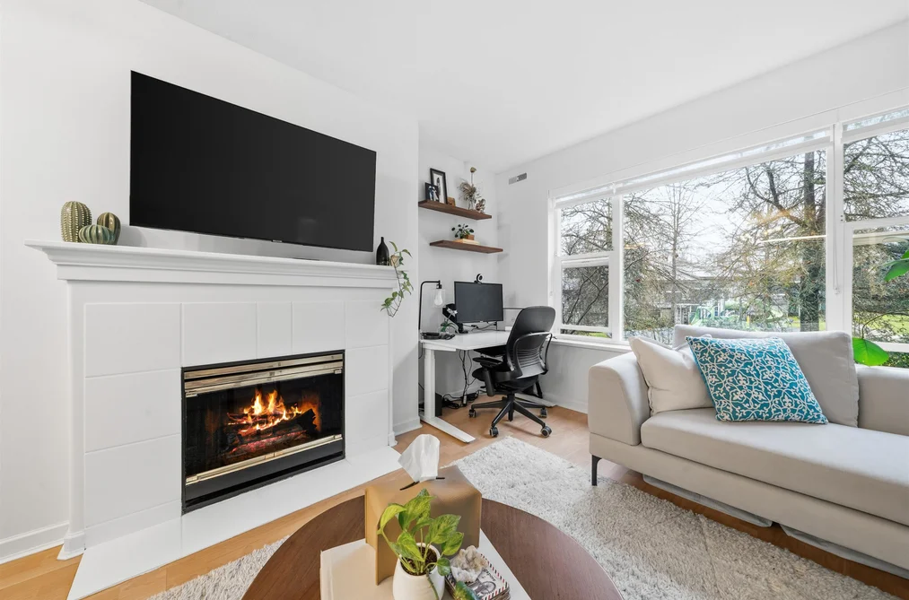 210 5281 OAKMOUNT CRESCENT, Burnaby BC V5H 4S7, Burnaby BC — Residential for Sale — Photo 3 of 22